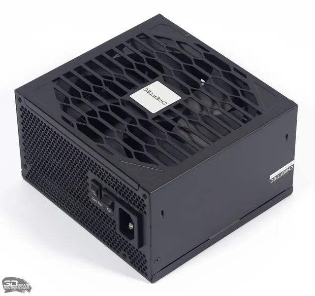 Chieftec Stealth and the Pragmatics of Platinum Power