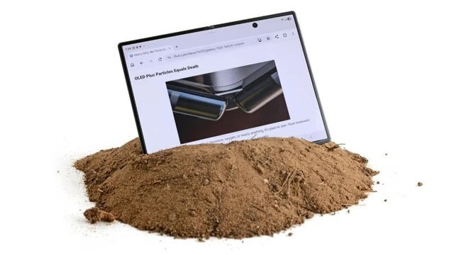 Mechanical Vulnerabilities of the Galaxy Z Fold 8
