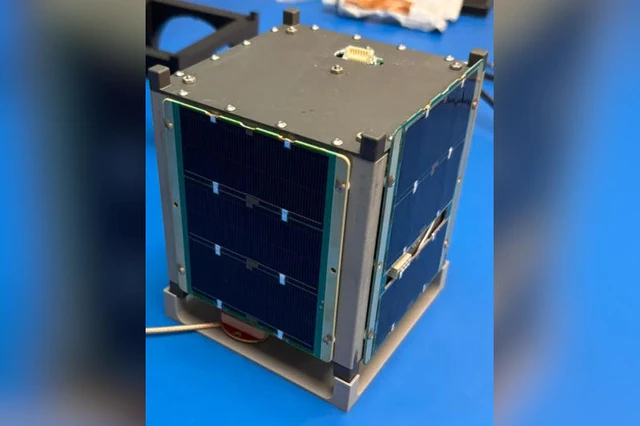 Autonomous Nuclear Power in the Commercial Space Sector
