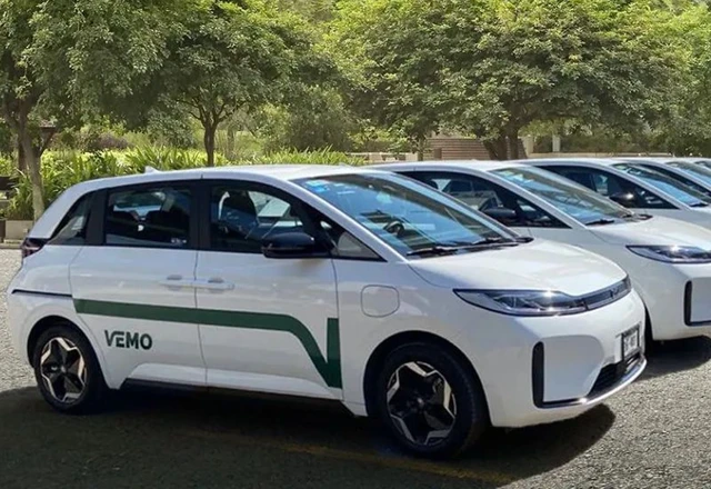 The Energy Transition of China's Urban Transit
