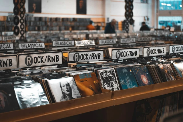 The Renaissance of the Compact Disc as an Art Object
