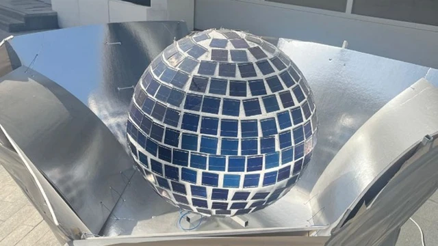 Omnidirectional Solar Energy Harvesting

