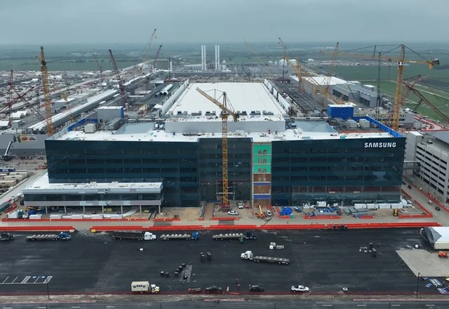 Samsung Accelerates 2nm Chip Production for Tesla
