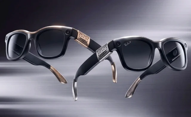 The Aesthetics of Redundancy in Ray-Ban Smart Glasses