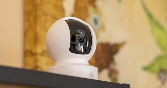 Cryptographic Vulnerabilities in Kasa Smart Cameras
