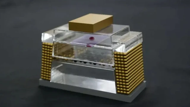The Information Density Limit of a Single Electron
