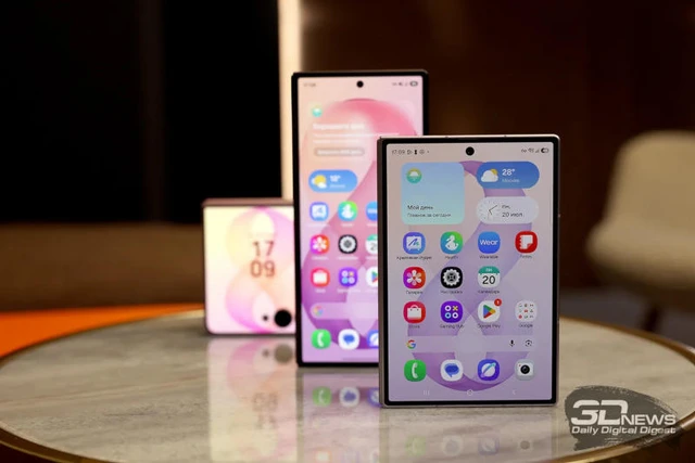 Balancing Capacity and Degradation in the Galaxy Z Series
