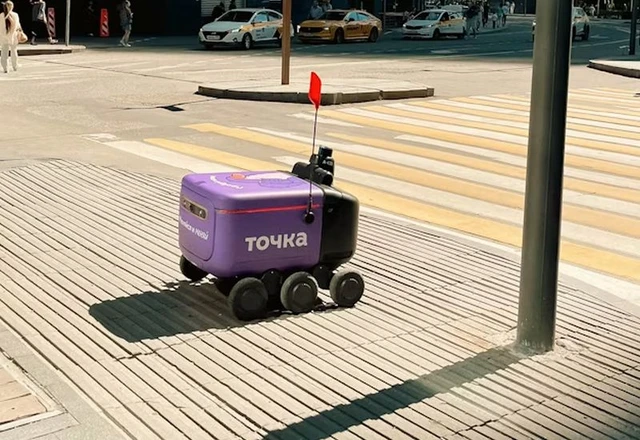 Scaling Delivery Robotization Across China
