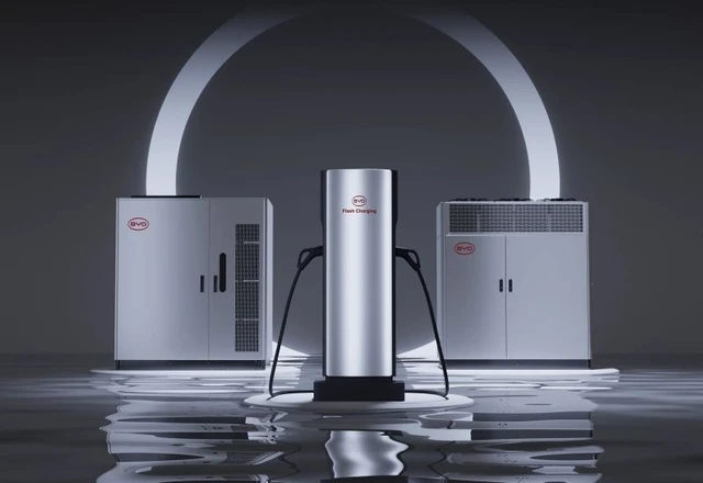 Breaking the Time Barrier in Electromobility
