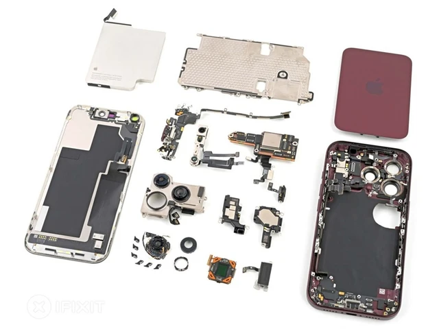 The Internal Architecture of the iPhone 18 Pro
