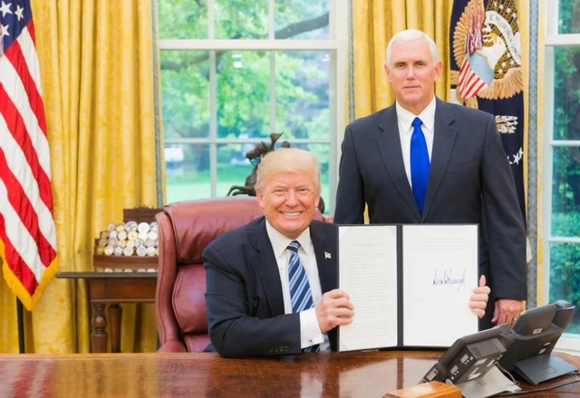 Tariff Barriers for American AI