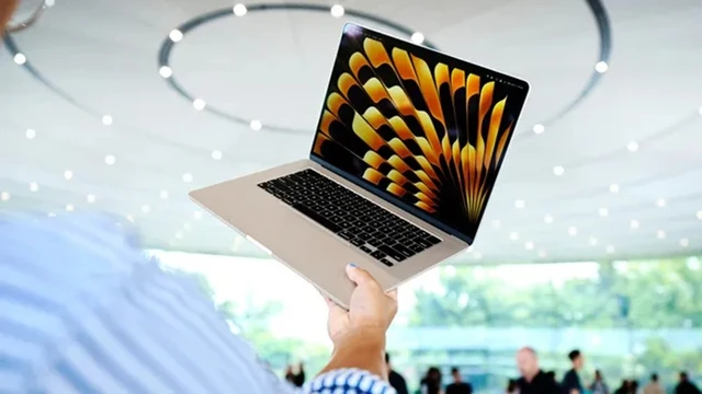 Memory Constraints Hamper the Accessibility of the MacBook Air