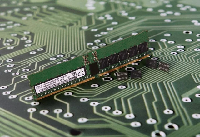 The Memory Crisis in the Age of Artificial Intelligence