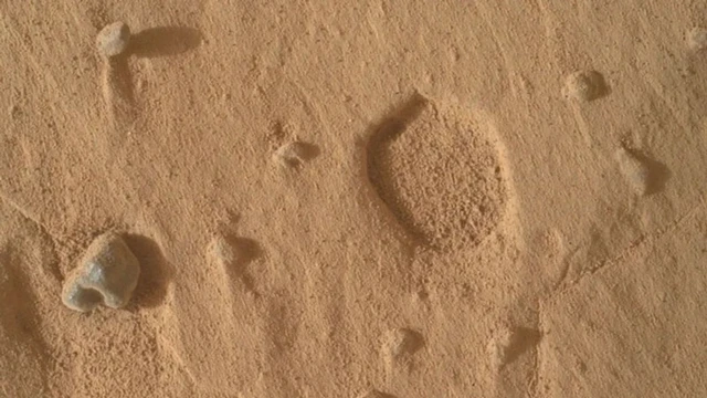 Geological Anomalies of Mount Sharp
