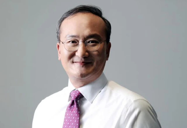 Intel Bolsters Its System Integration Capabilities
