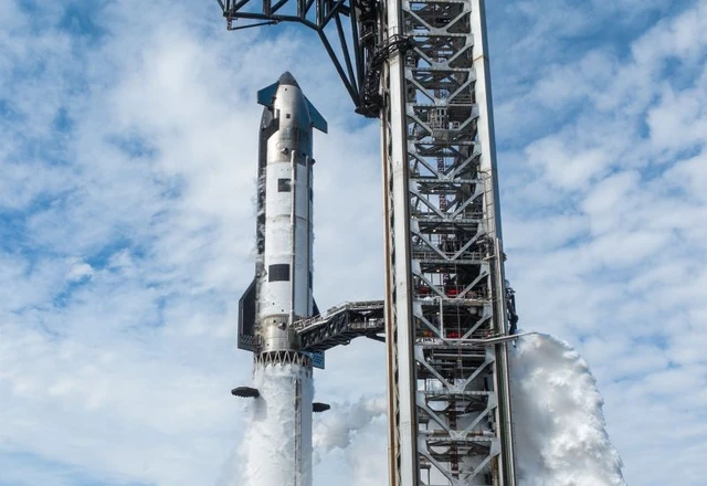 SpaceX’s Expansion into the Public Markets
