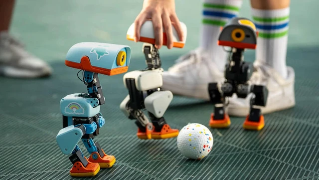 Microduck та нова ера доступного ШІ
