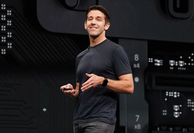 The Return of Aesthetics to Apple's Leadership
